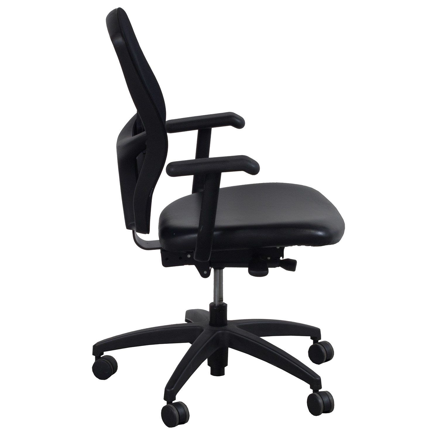 Teknion T-3 Used Leather and Mesh Conference Chair, Black - National ...