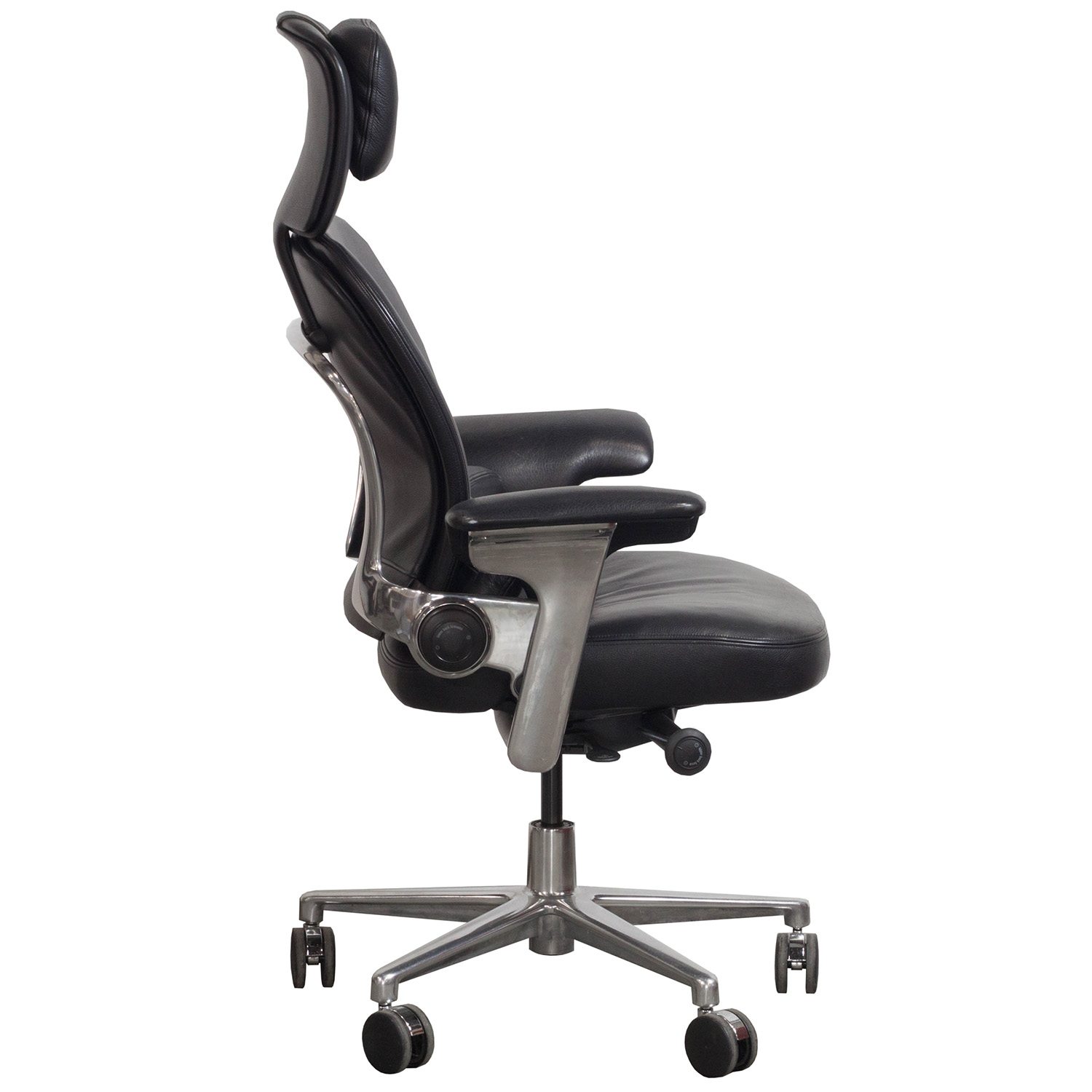 Steelcase Leap Used Leather Lounge Chair, Black National Office