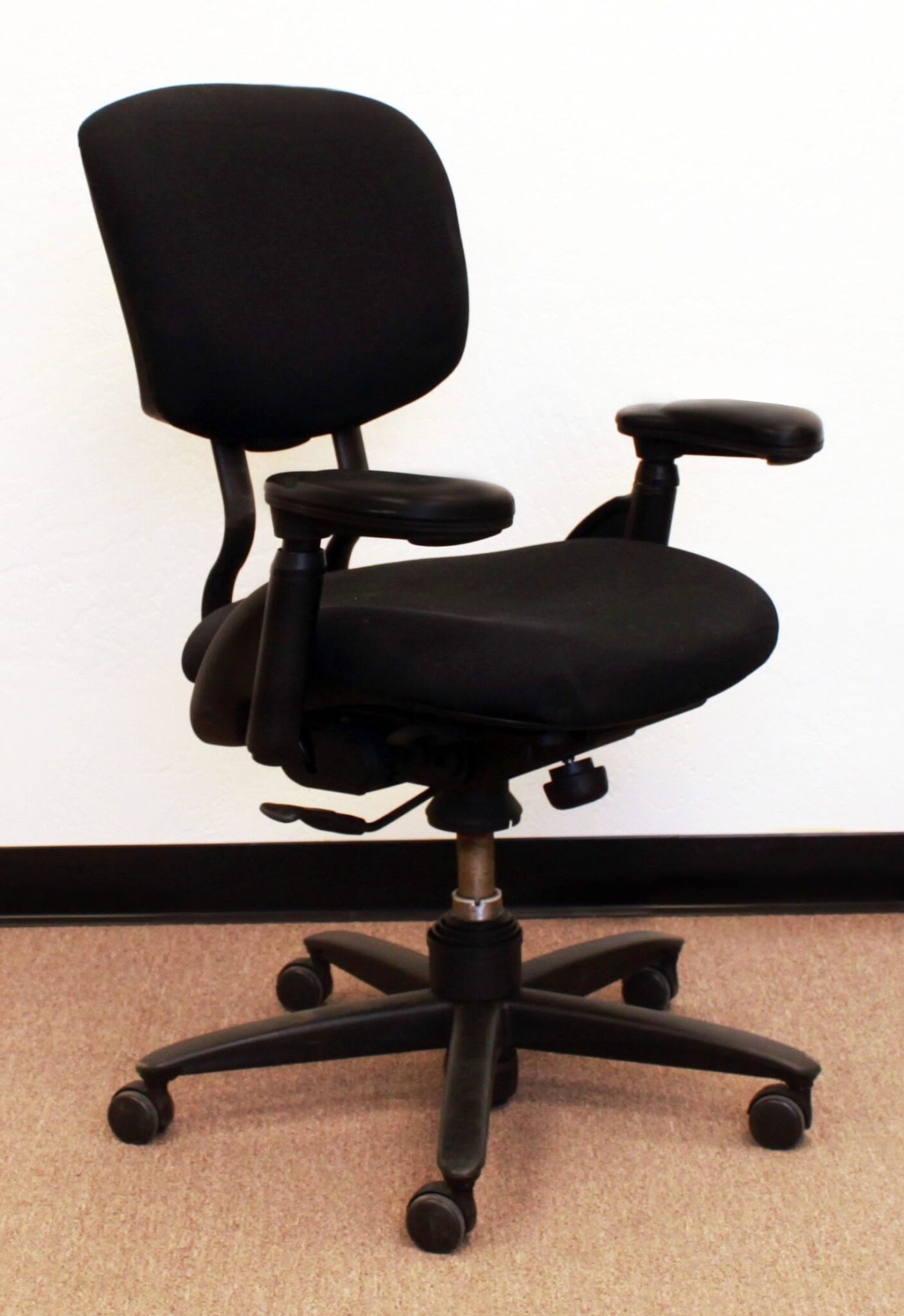 Haworth Improv HE Series Used Task Chair, Black - National Office