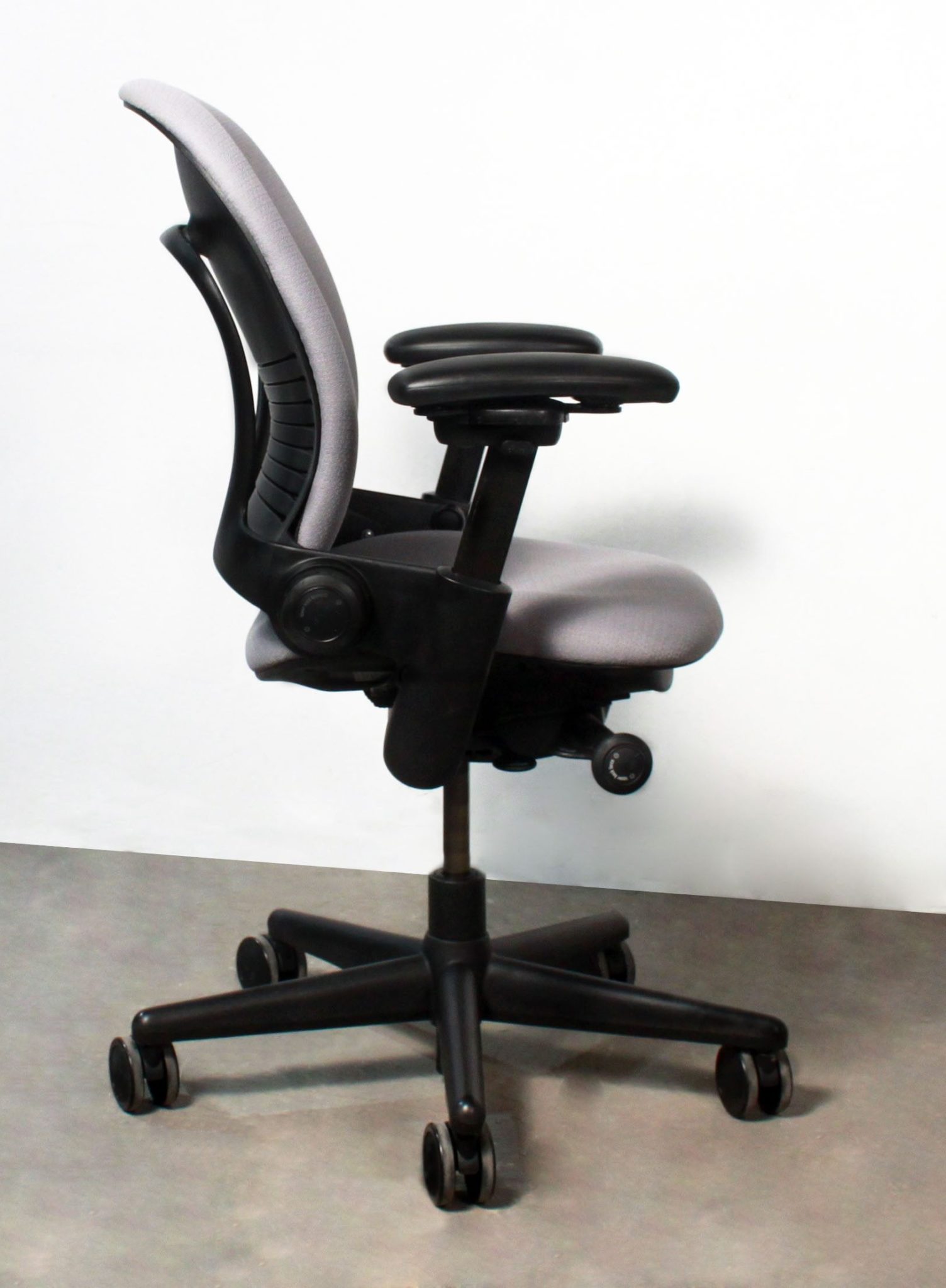 Steelcase Used Leap Task Chair, Gray - National Office Interiors and