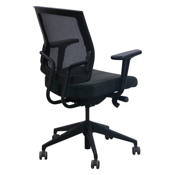 SitOnIt Focus Used Black Mesh Task Chair, Cosmos Jet Seat