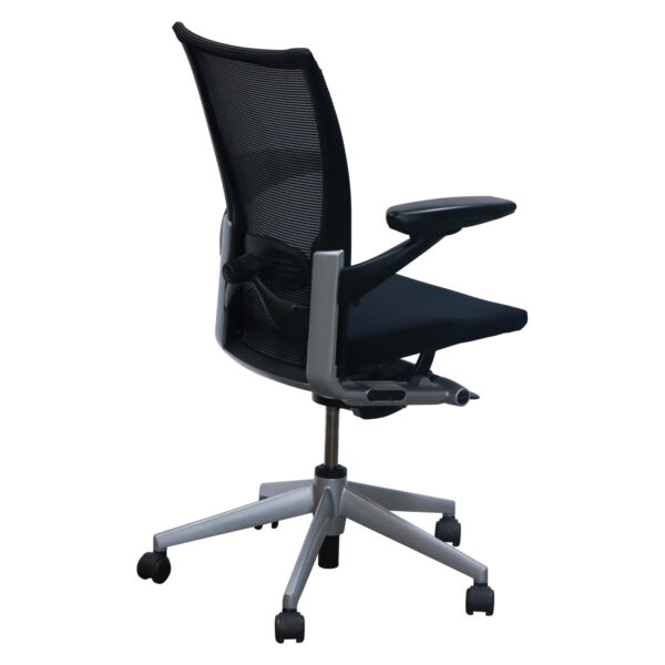 Haworth X99 Used Mesh Back Task Chair, Black