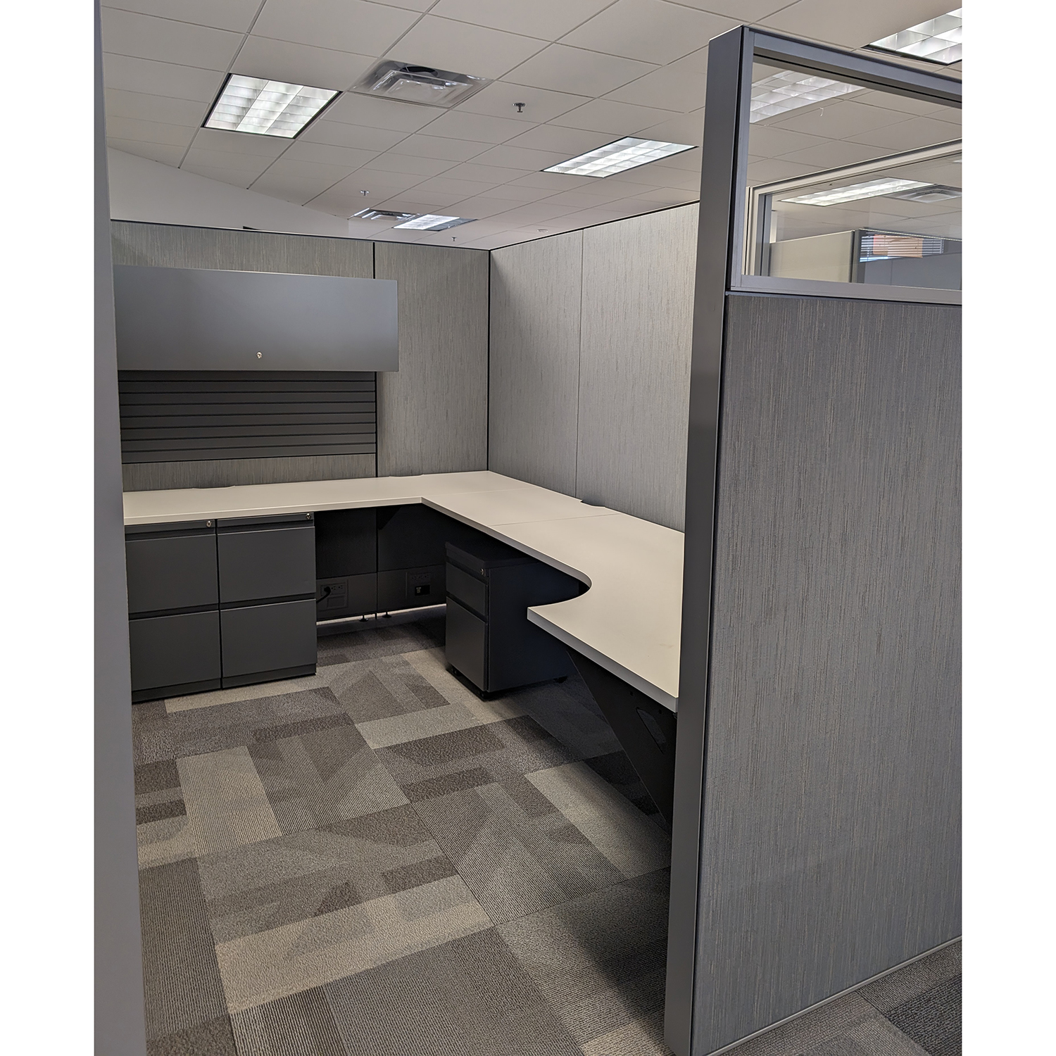 6x9 Haworth Compose Used Cubicle w Glass, Gray