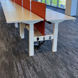 Herman Miller Used 28×48 In Nevi Link Electric Sit Stand Partner Table Desks