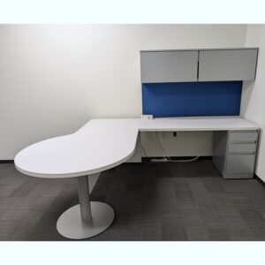 Steelcase Used L-Shaped Desk Set w P-top and Right Return, Gray and White